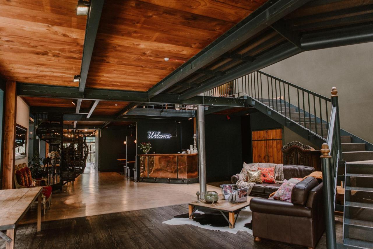 The Narrows Landing Hotel Хамилтън Екстериор снимка